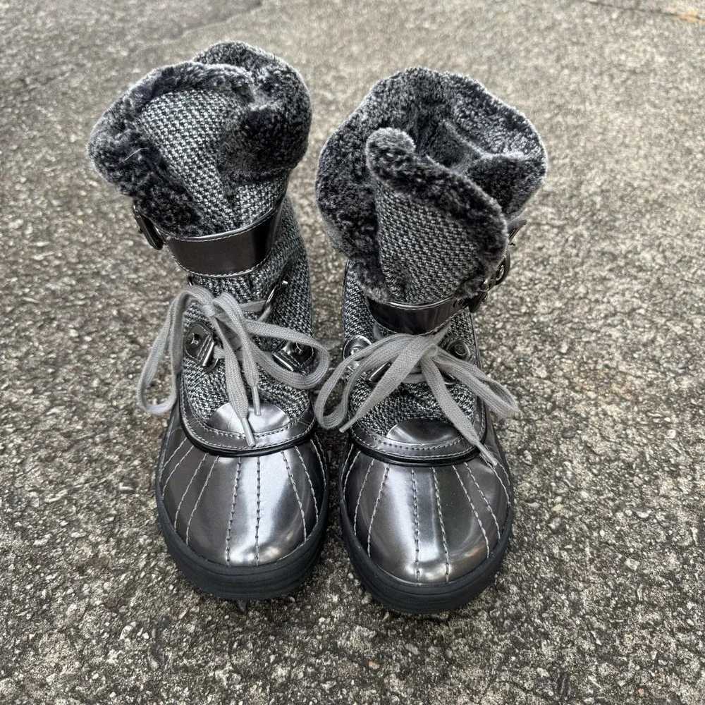 Anne Klein Gallup Sport Metallic Silver 7.5 M Winter Boot Faux Fur Lined